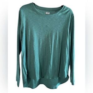 NWOT Kirkland Signature Women’s Heather Green Long Sleeve Classic Tee Shirt - L